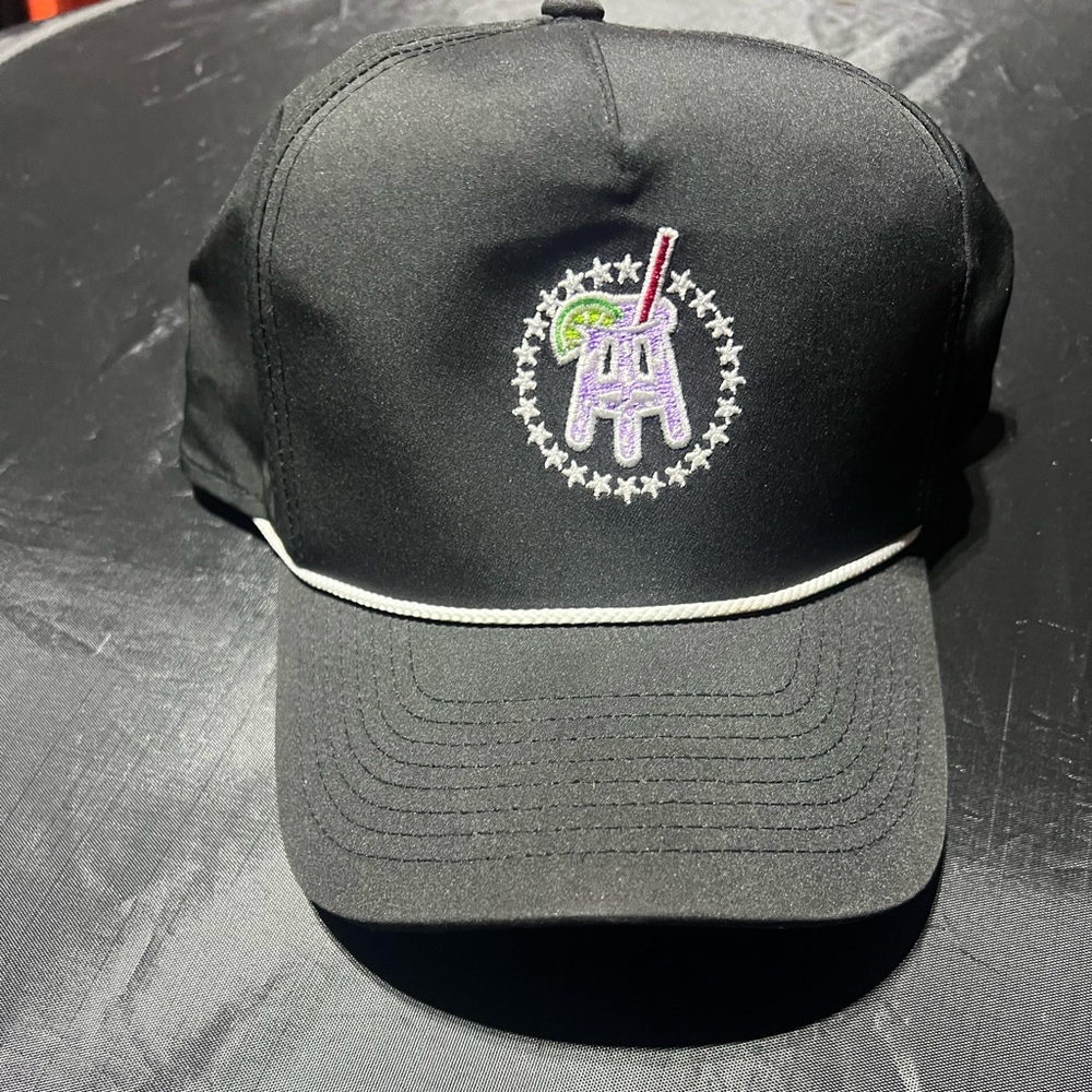 NWOT Imperial Barstool Transfusion rope hat